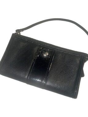 Coach Sutton Black Leather Patent Top Zip Clutch Wristlet